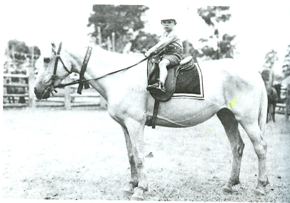 John Fahey & and Goldie at Wingham show, 1947